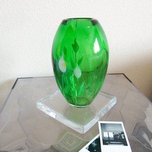 VINTAGE Pier One Imports Green Artisan Glass Bloom Vase Flower Bud Vase So Chic!